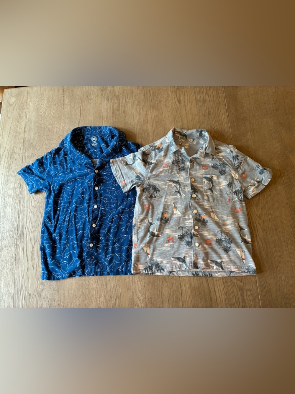 Buttoned Tropical Print Shirts